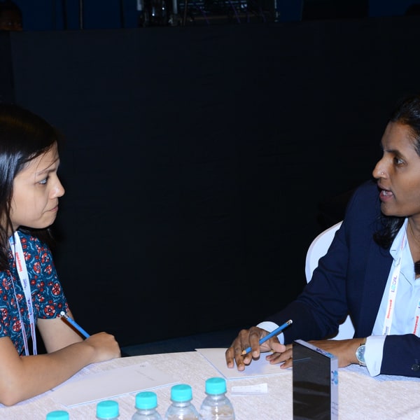 Host the speed mentoring workshop at WE Local Bengaluru and provide an invaluable service to mentors and mentees.